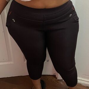 Women's Black high waisted fleece Capri Pants